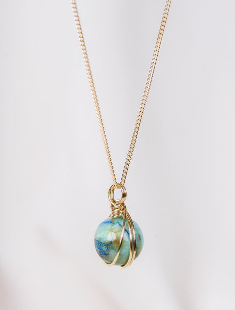 Collier Étoile Lapis Lazuli - Chaîne et fil plaqués Or 24 carats ou Argent .925