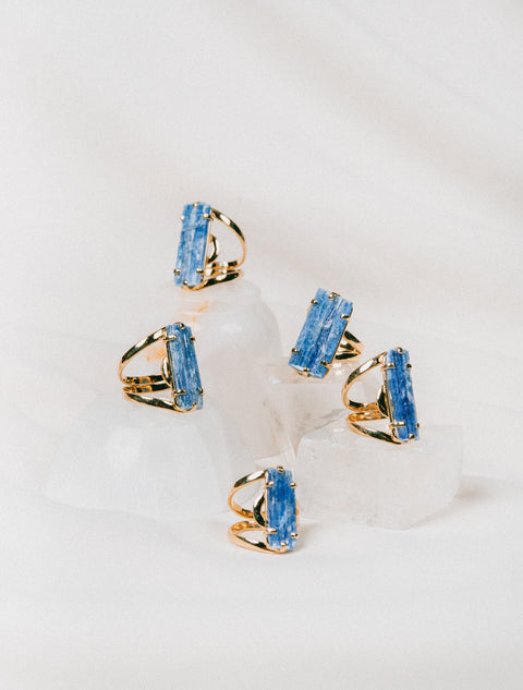LÉA Gold Ring • Blue Kyanite