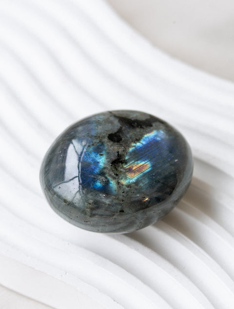 Galet de Labradorite 120g