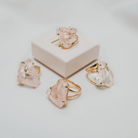 LÉA Gold Ring • Pink Quartz