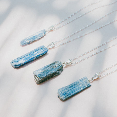 collier cyanite bleue argent